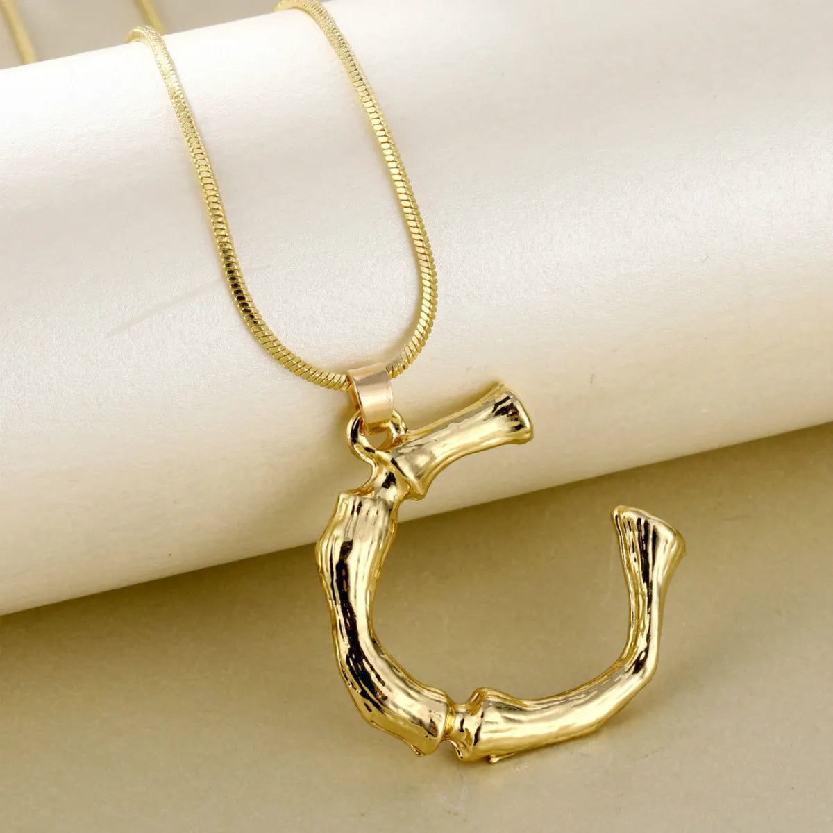 Fashion Letter Alloy Plating Women'S Pendant Necklace