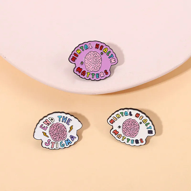 Fashion Letter Alloy Stoving Varnish Unisex Brooches