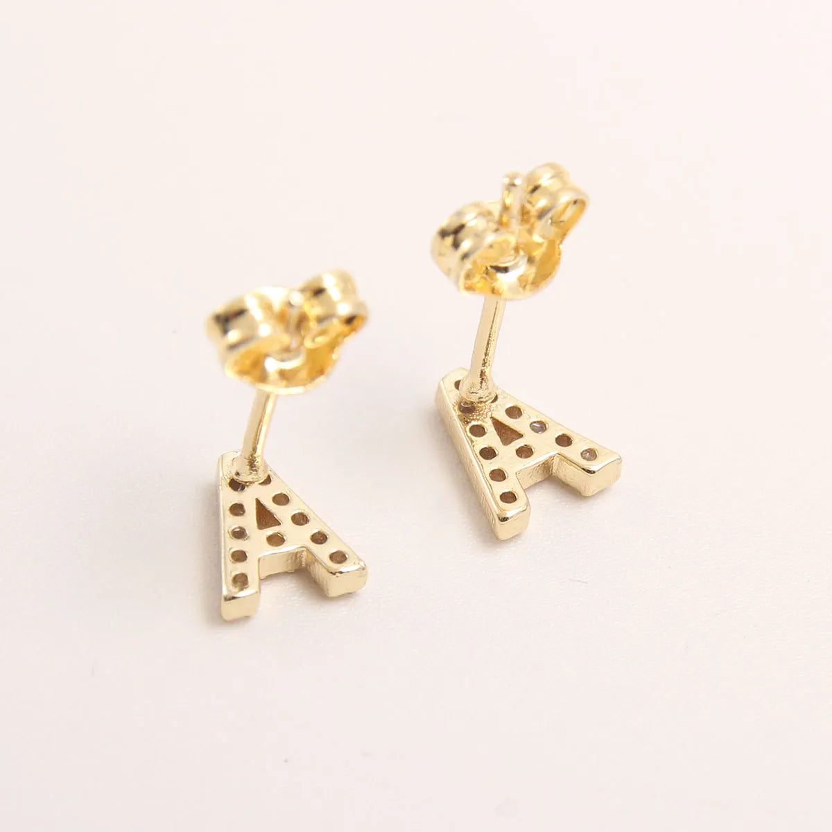 Fashion Letter Copper Inlay Zircon Ear Studs 1 Pair