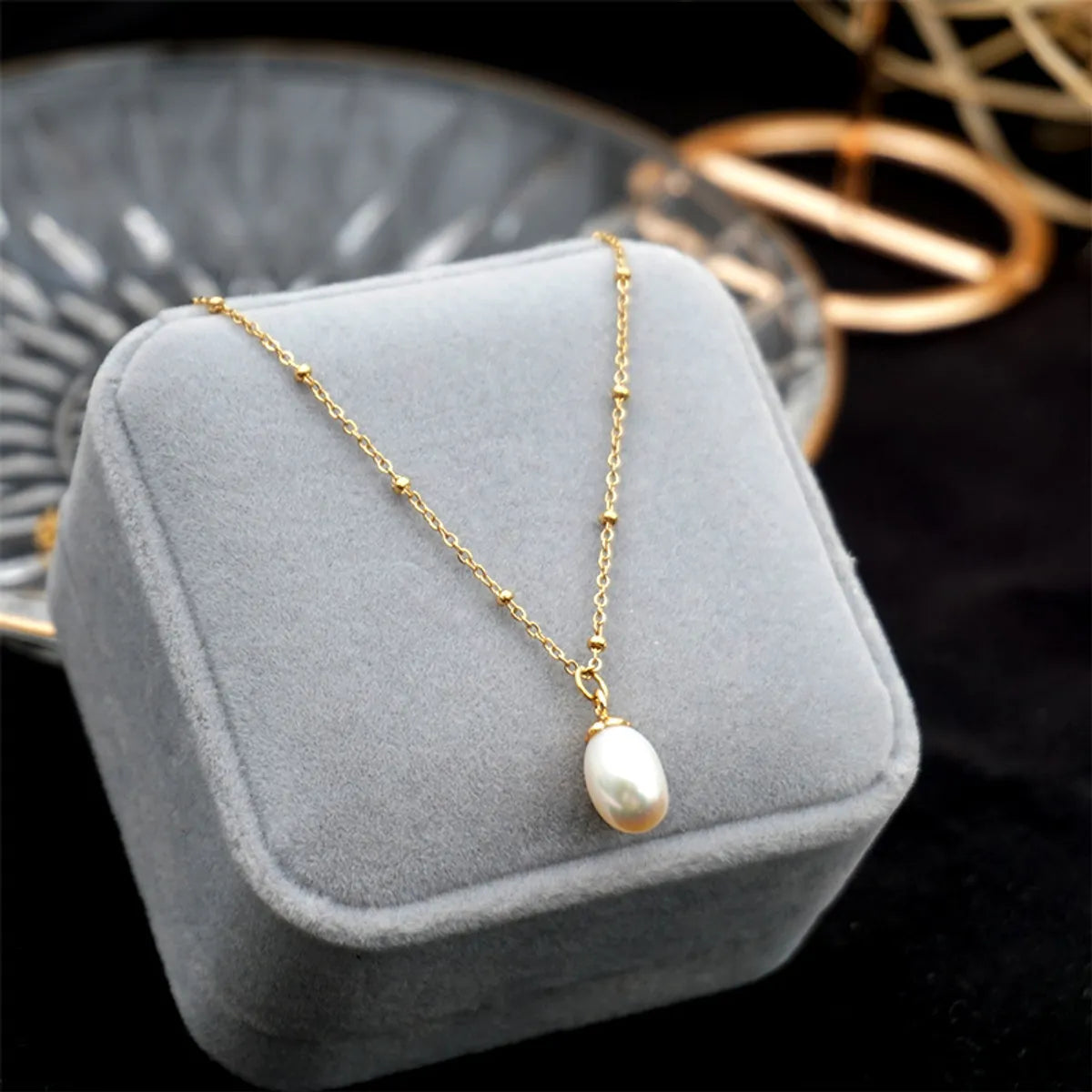 Fashion Letter Pearl Titanium Steel Pendant Necklace 1 Piece