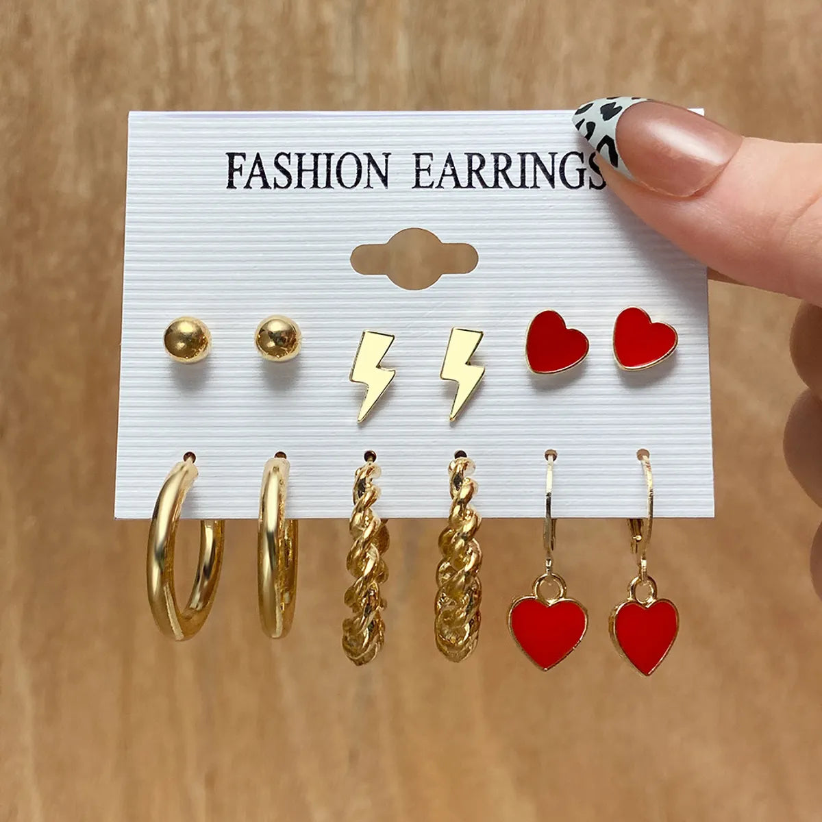 Fashion Lightning Red Heart-Shaped Earrings Alloy Earrings Set