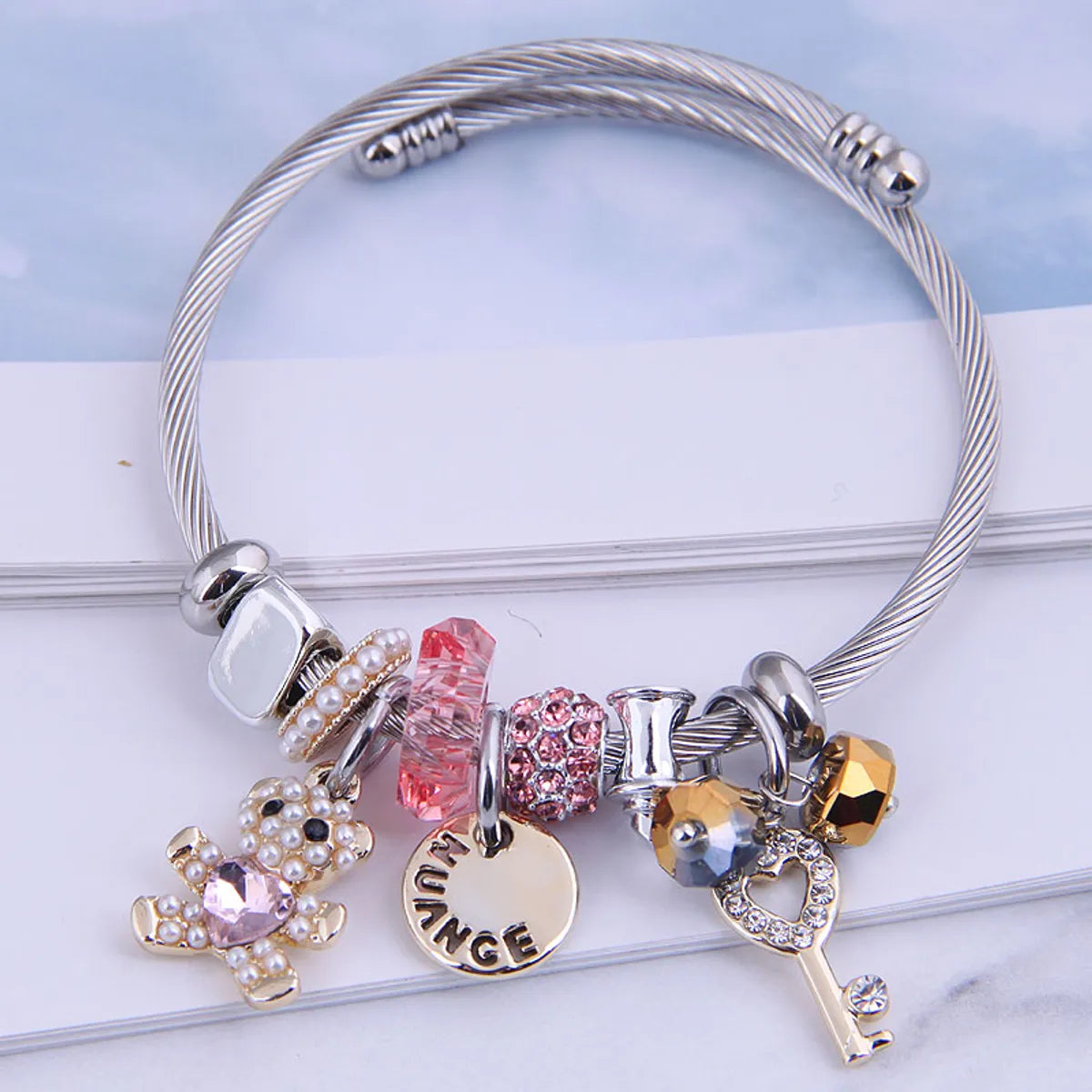 Fashion Metal Bear Disc Bracelet