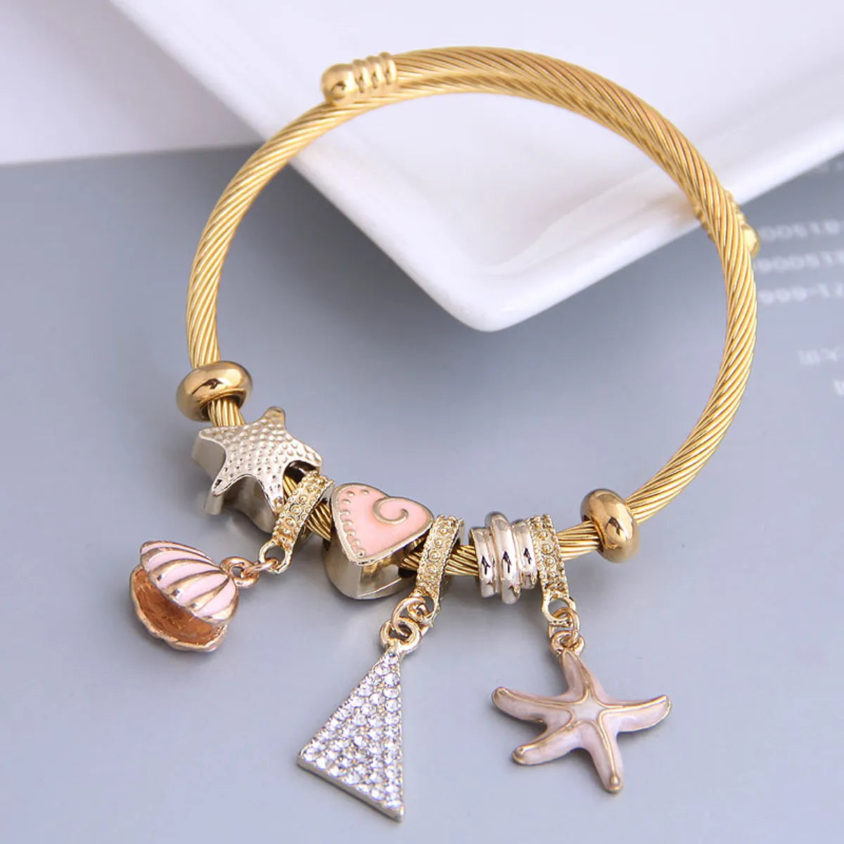 Fashion Metal Wild Pan Dl Starfish Seashell Triangle Pendant Multi-Element Accessories Bracelet Nihaojewelry Wholesale Bracelet