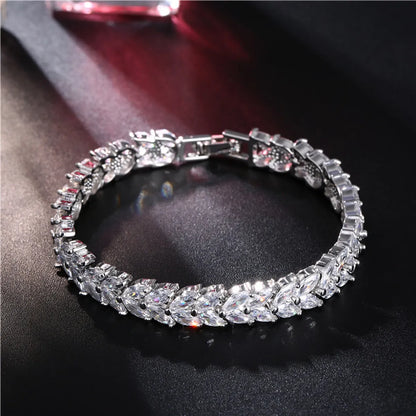 Fashion Micro-Inlaid Copper Platinum-Plated Zircon Bracelet