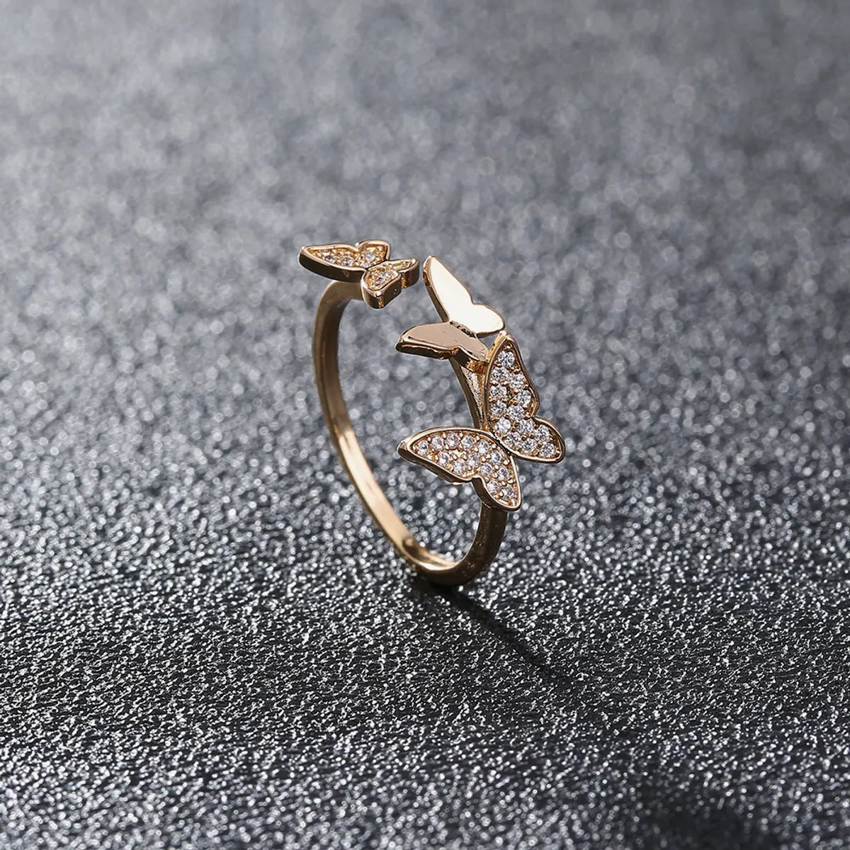 Fashion Micro Rhinestone Butterfly Creative Opening Adjustable Copper Ring