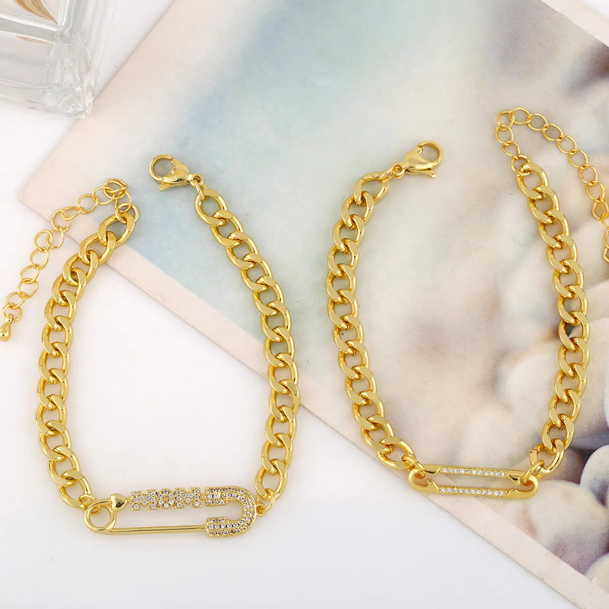 Fashion Paper Clip Copper Inlaid Zircon Bracelet Wholesale