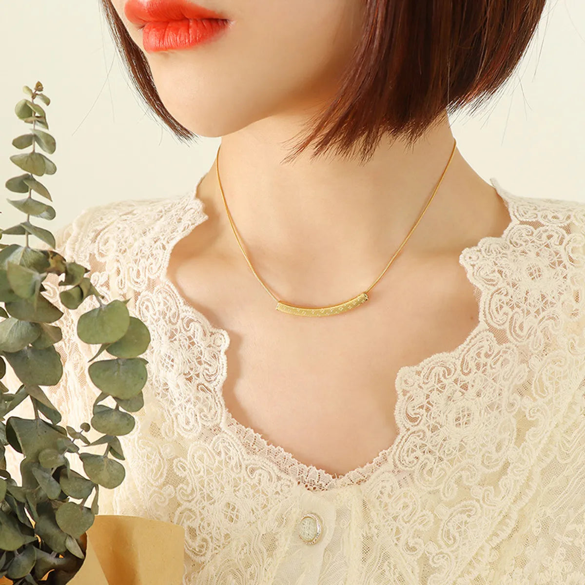 Fashion Pattern Hollow Long Clavicle Necklace Titanium Steel Gold-plated Square Snake Chain Jewelry