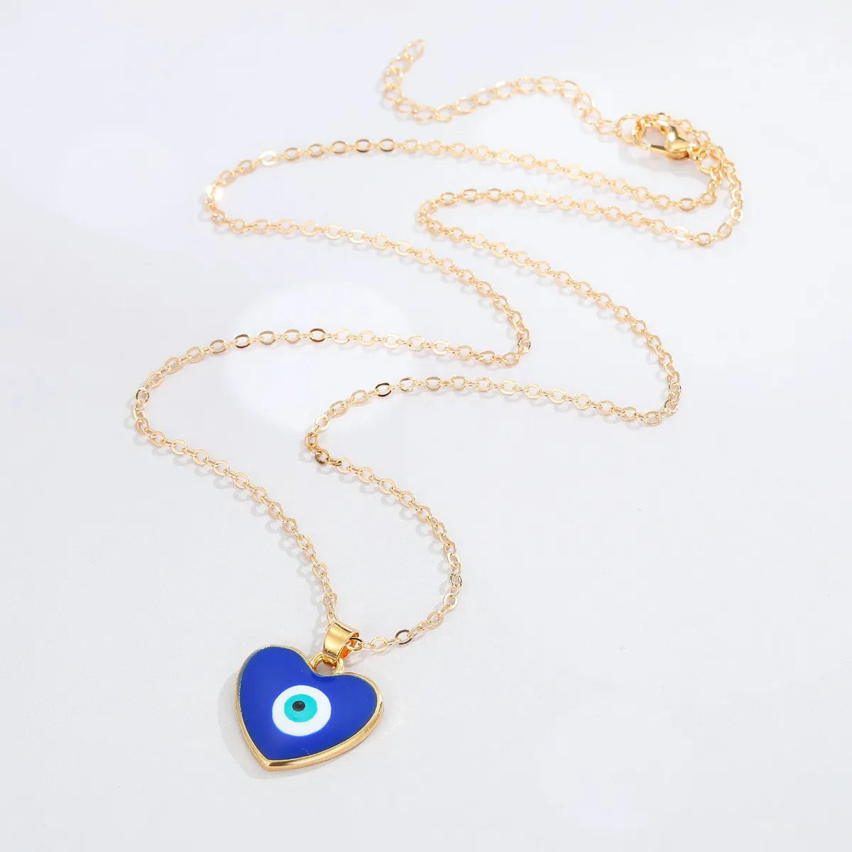 Fashion Peach Heart Round Devil's Eye Pendant Resin Necklace