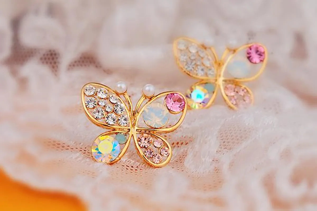 Fashion Pearl Butterfly Hollow Color Diamond Stud Earrings Nhdp155659