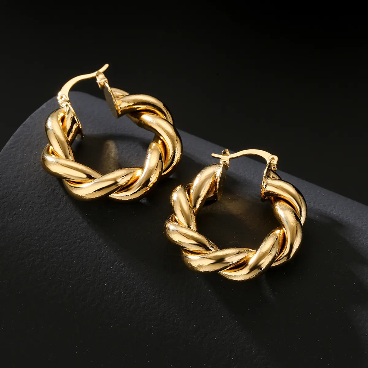 Fashion Retro Geometric Copper-Plated Real Gold Earrings