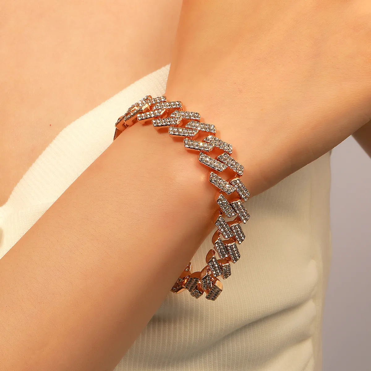 Fashion Retro Hip Hop Exaggerated Diamond-studded Alloy Bracelet