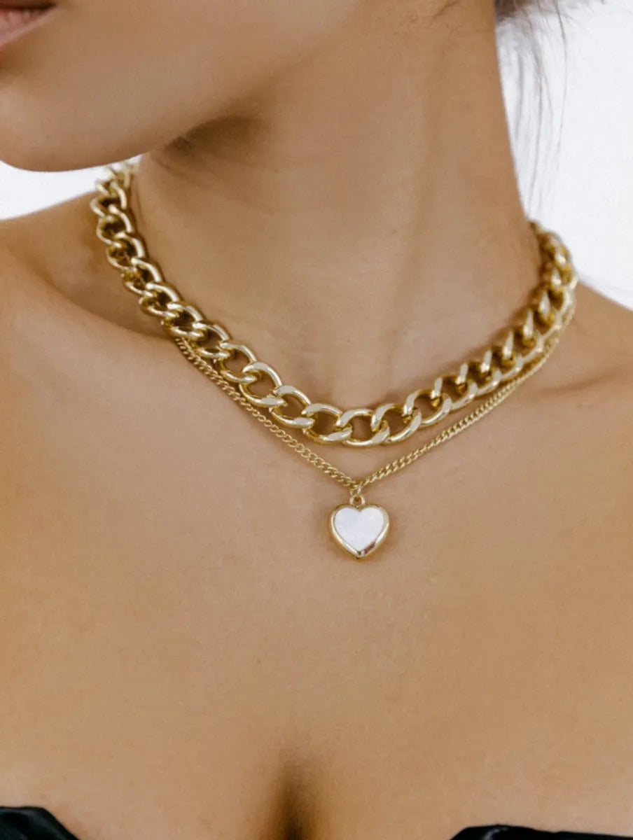 Fashion Round Heart Shape Alloy Plating Shell Women's Layered Necklaces