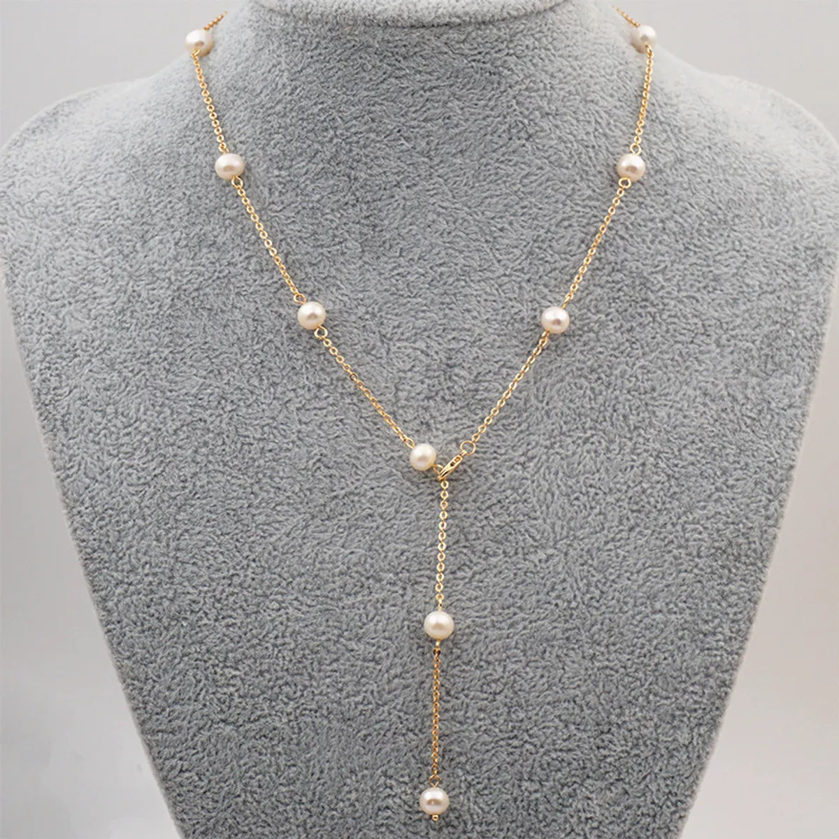 Fashion Round Pearl Titanium Steel Chain Necklace 1 Piece