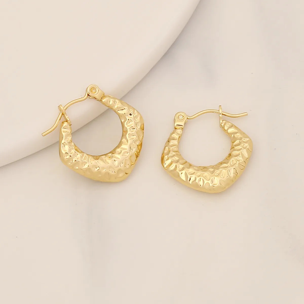 Fashion Round Stainless Steel Plating Earrings 1 Pair