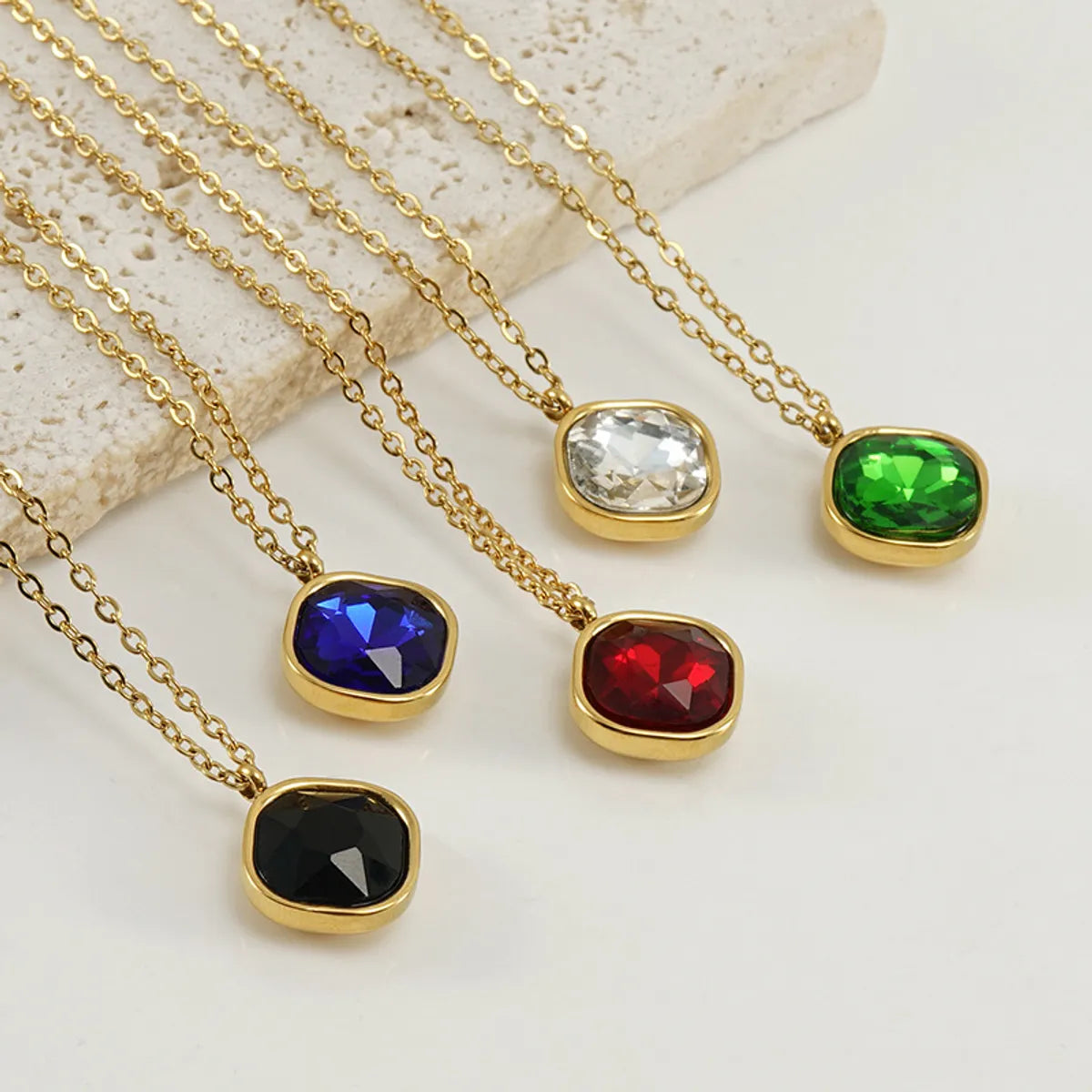 Fashion Round Titanium Steel Plating Inlay Zircon Pendant Necklace 1 Piece