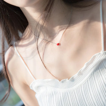 Fashion S925 Sterling Silver Red Heart Pendant Clavicle Chain