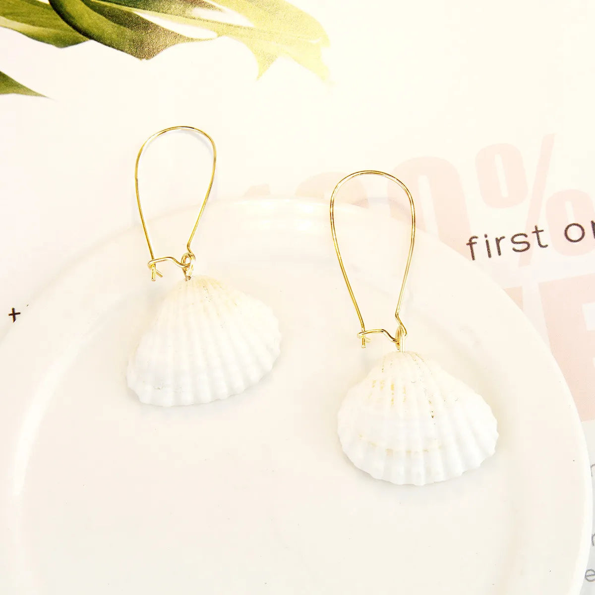 Fashion Shell Shell Inlaid Shell Artificial Pearls Women's Earrings 1 Pair