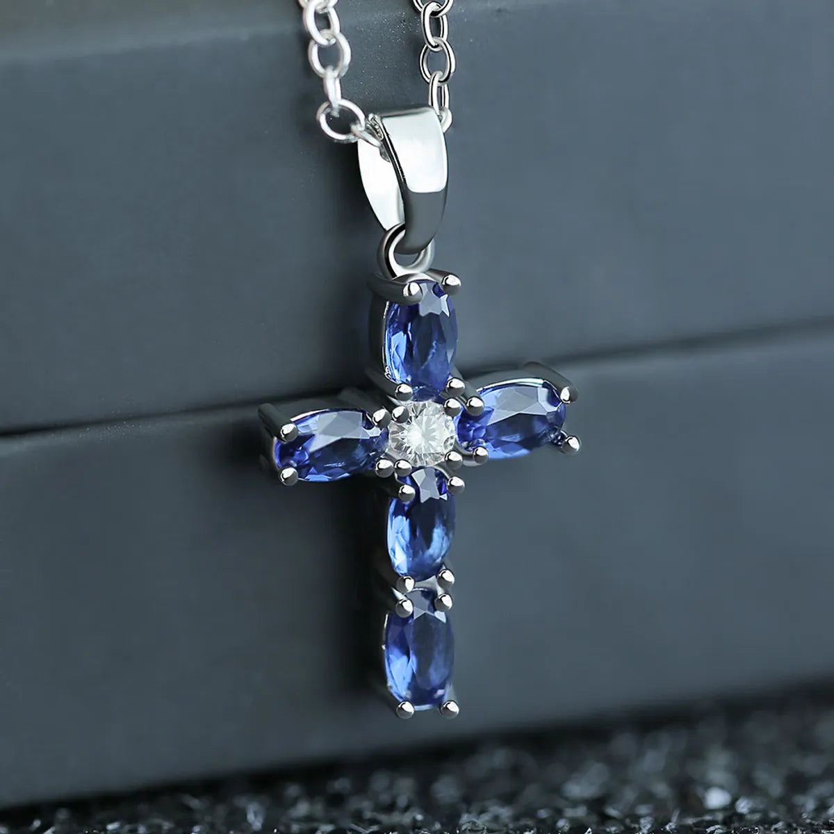 Fashion Simple Copper Inlaid Blue Oval Zircon Cross Pendant Necklace