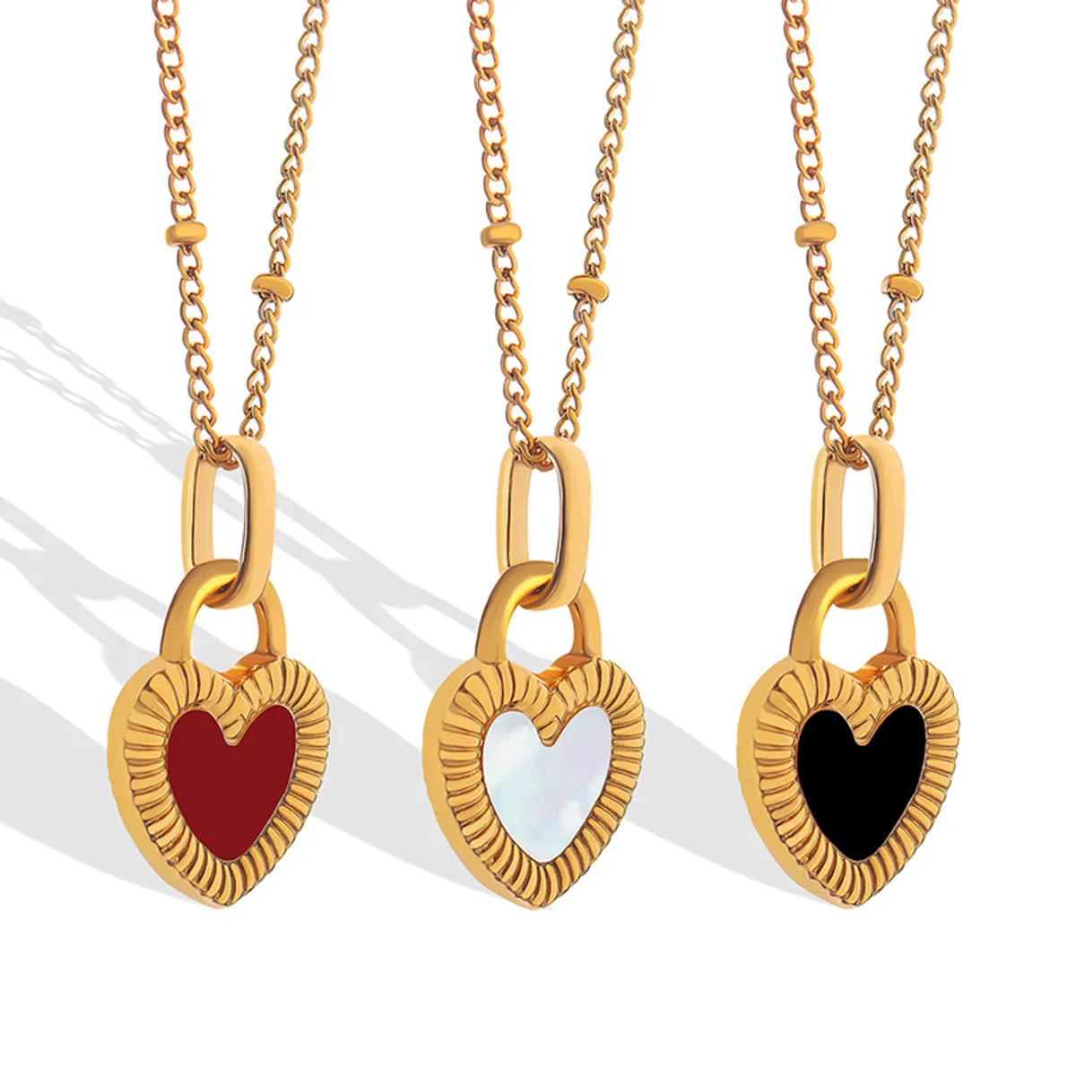 Fashion Simple Double-sided Heart-shaped Shell Titanium Steel Necklace