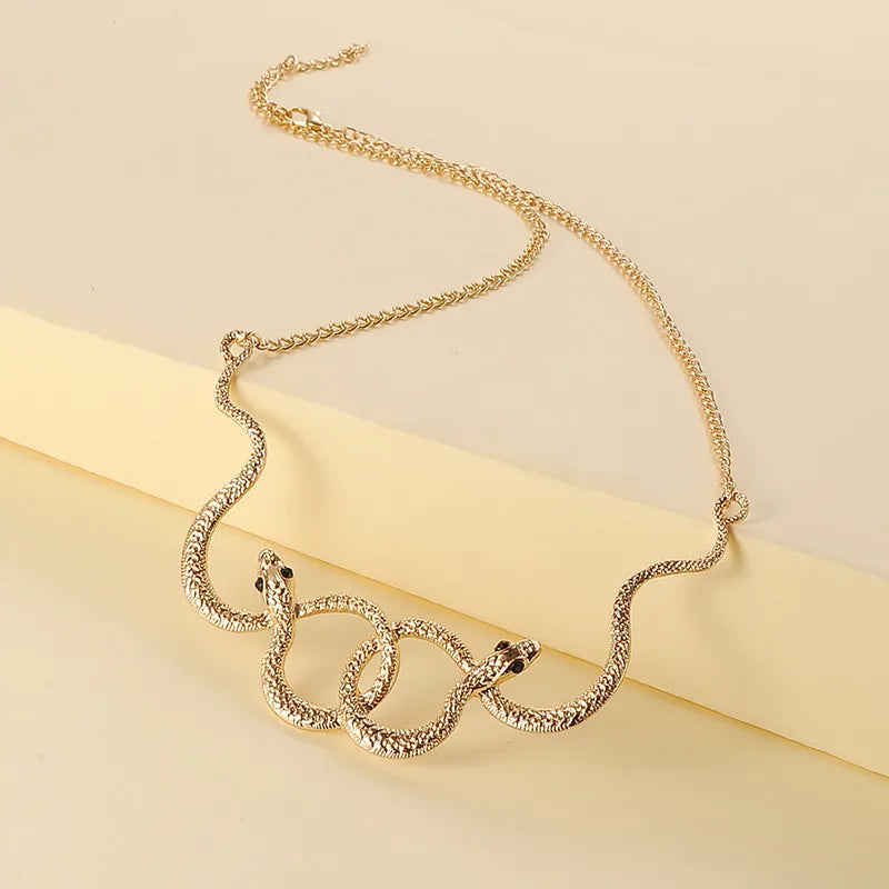 Fashion Simple Double Snake Pendant Necklace