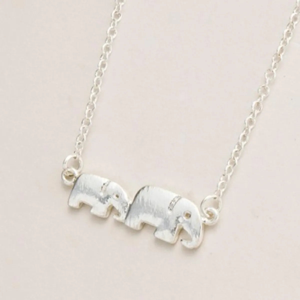 Fashion Simple Elephant Elephant Necklace Nhcu146663