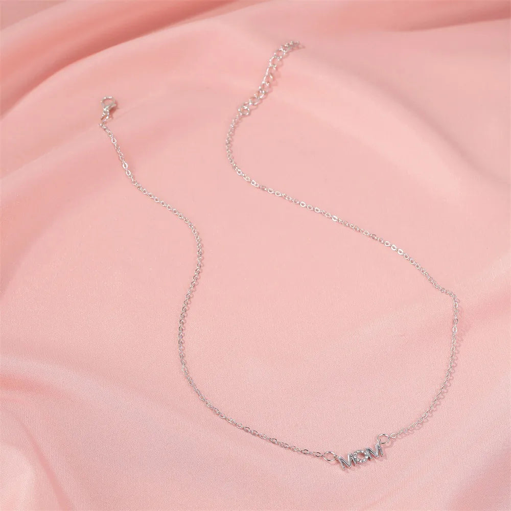 Fashion Simple English Letter Necklace Mother Pendant Clavicle Chain Mom Mother'S Day Necklace