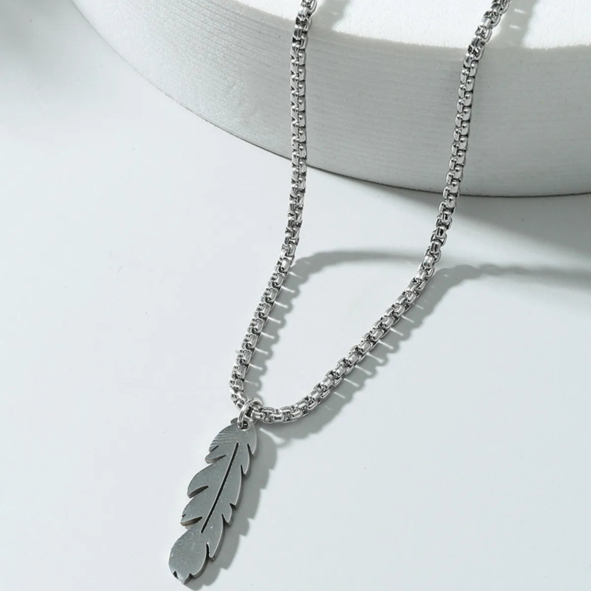 Fashion Simple Feather Necklace Personalized Stainless Steel Leaf Pendant Cross-Border Jewelry