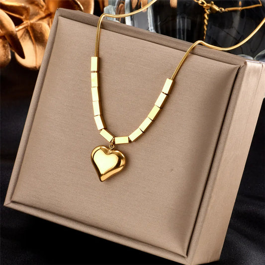 Fashion Simple Geometric Square Heart-shaped Titanium Steel Necklace