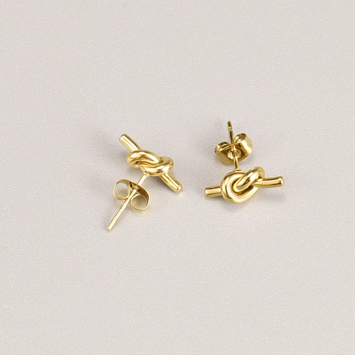 Fashion Simple Geometric Titanium Steel 18k Gold Plating Stud Earrings