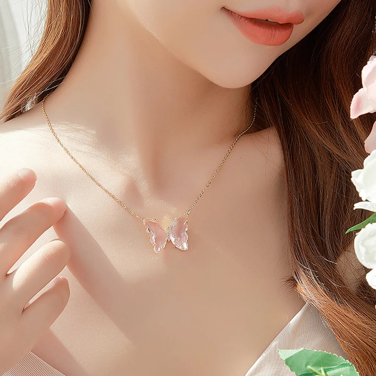 Fashion Simple Geometric Translucent Crystal Glass Butterfly Necklace