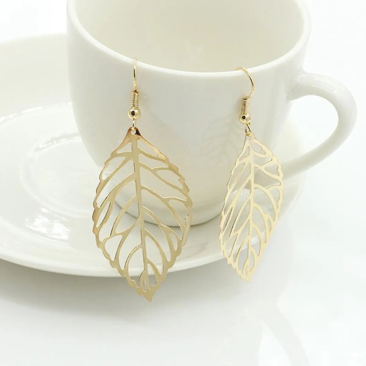 Fashion Simple Mori Metal Leaf Earrings New Leaf Earrings