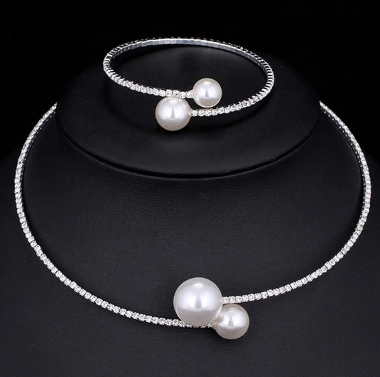 Simple Style Round Alloy Artificial Crystal Artificial Pearls Women's Bracelets Necklace Jewelry Set