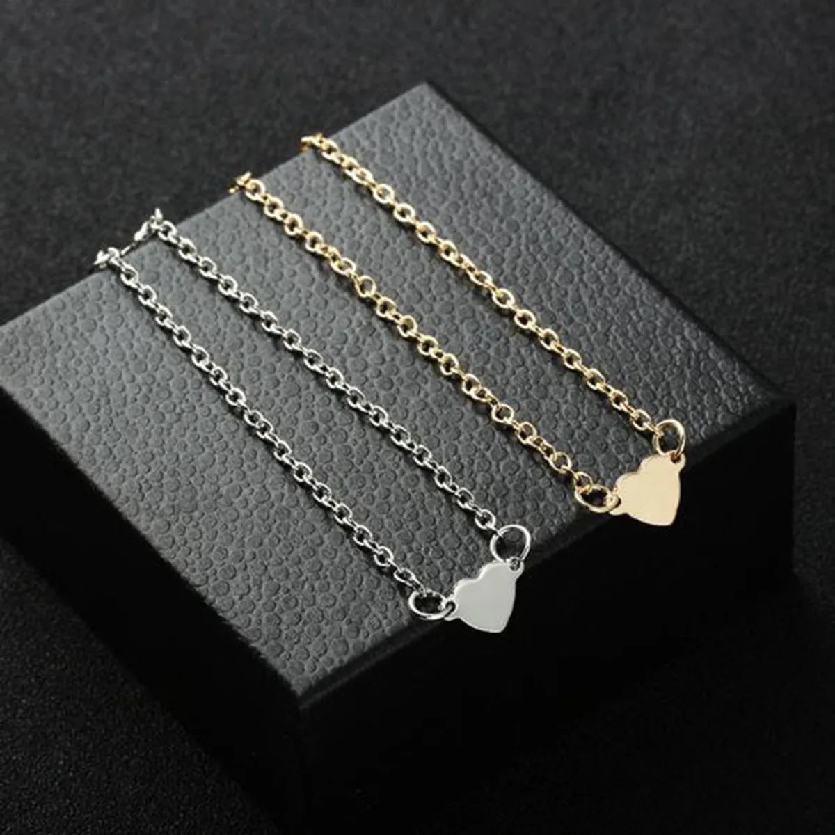 Fashion Heart Alloy Plating No Inlaid Women's Bracelets