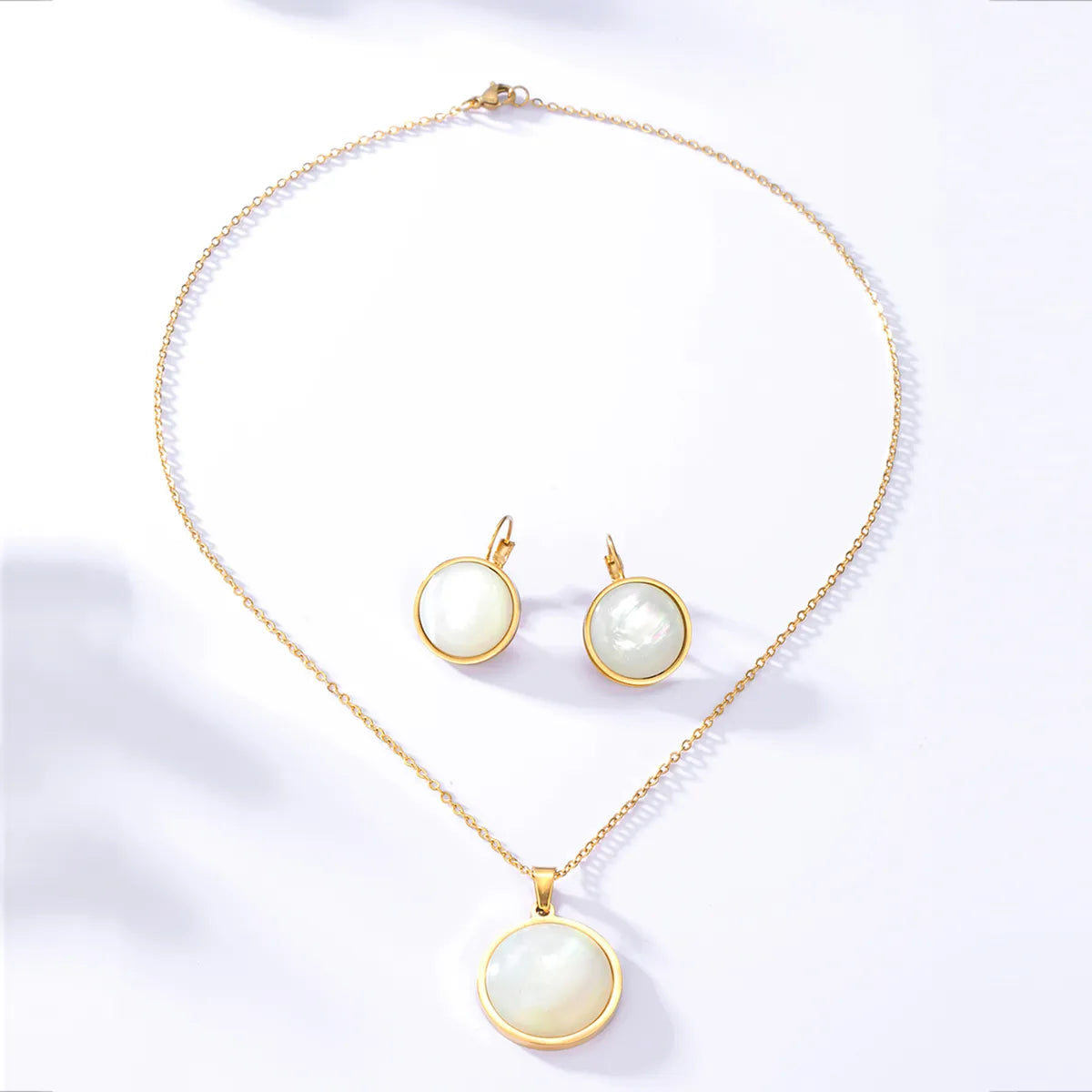 Fashion Simple Stainless Steel Electroplated 18k Gold Acrylic Round Studs Necklace Set