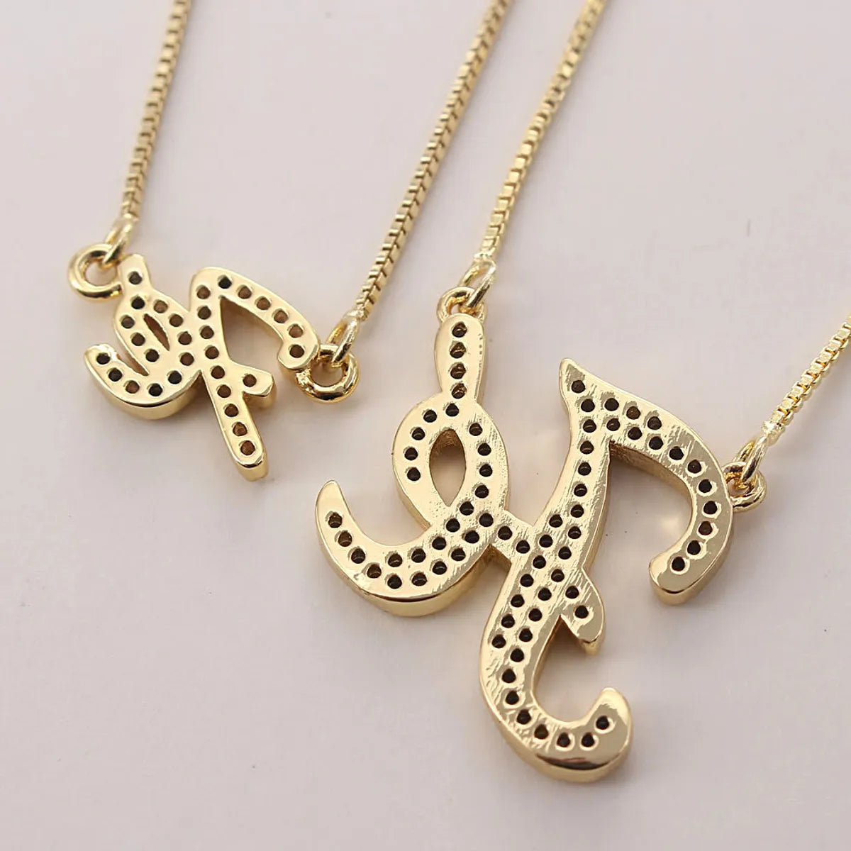 Fashion Simple Style Letter Copper Gold Plated Zircon Pendant Necklace In Bulk