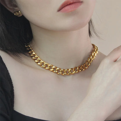 Fashion Simple Thick Female Short Clavicle Chain Titanium Steel Necklace