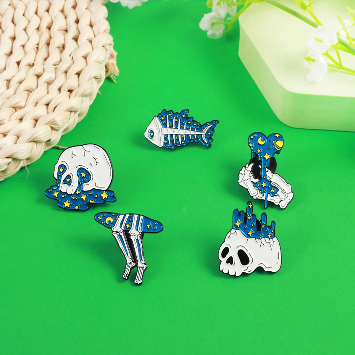 Fashion Skull Alloy Stoving Varnish Unisex Brooches