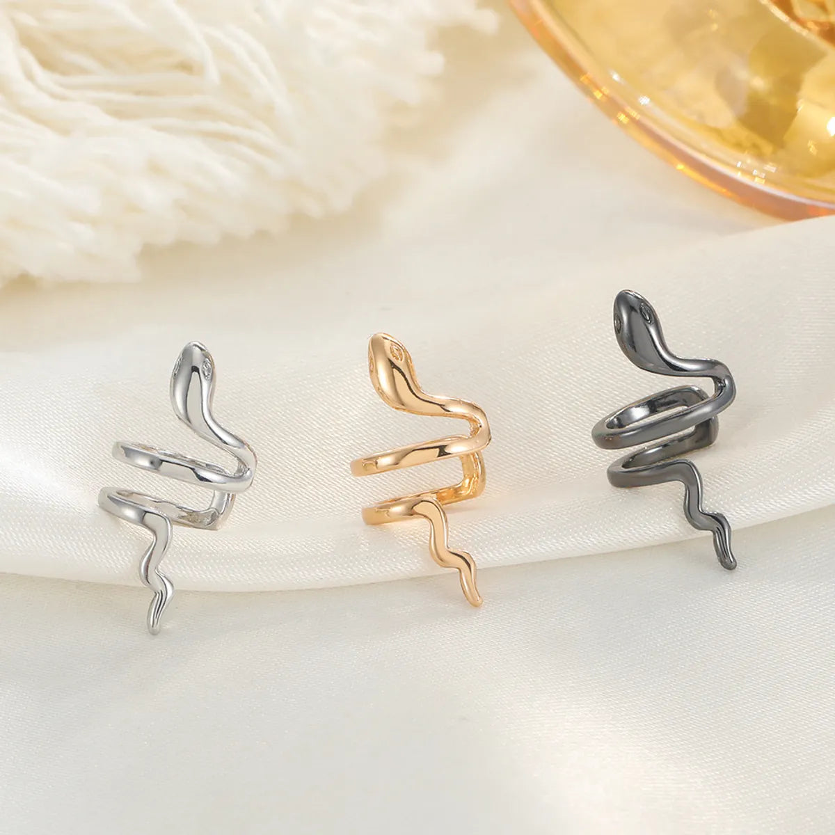 Wholesale Jewelry Fashion Snake Alloy Plating Ear Clips