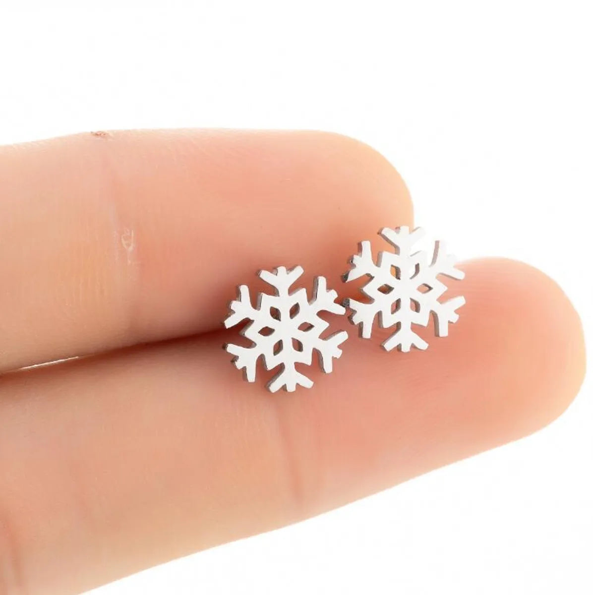 Fashion Snowflake Stainless Steel Plating Ear Studs 1 Pair