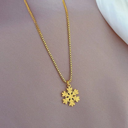 Fashion Snowflake Titanium Steel Plating Pendant Necklace