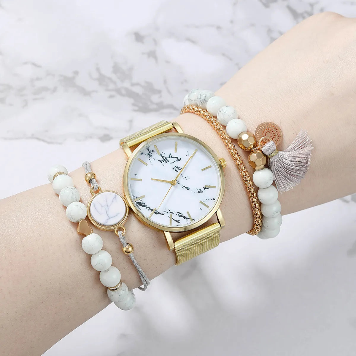 Fashion Solid Color Buckle Quartz Women'S Watches