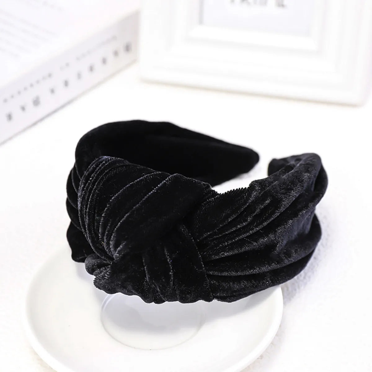 Fashion Solid Color Flannel Hair Band 1 Piece