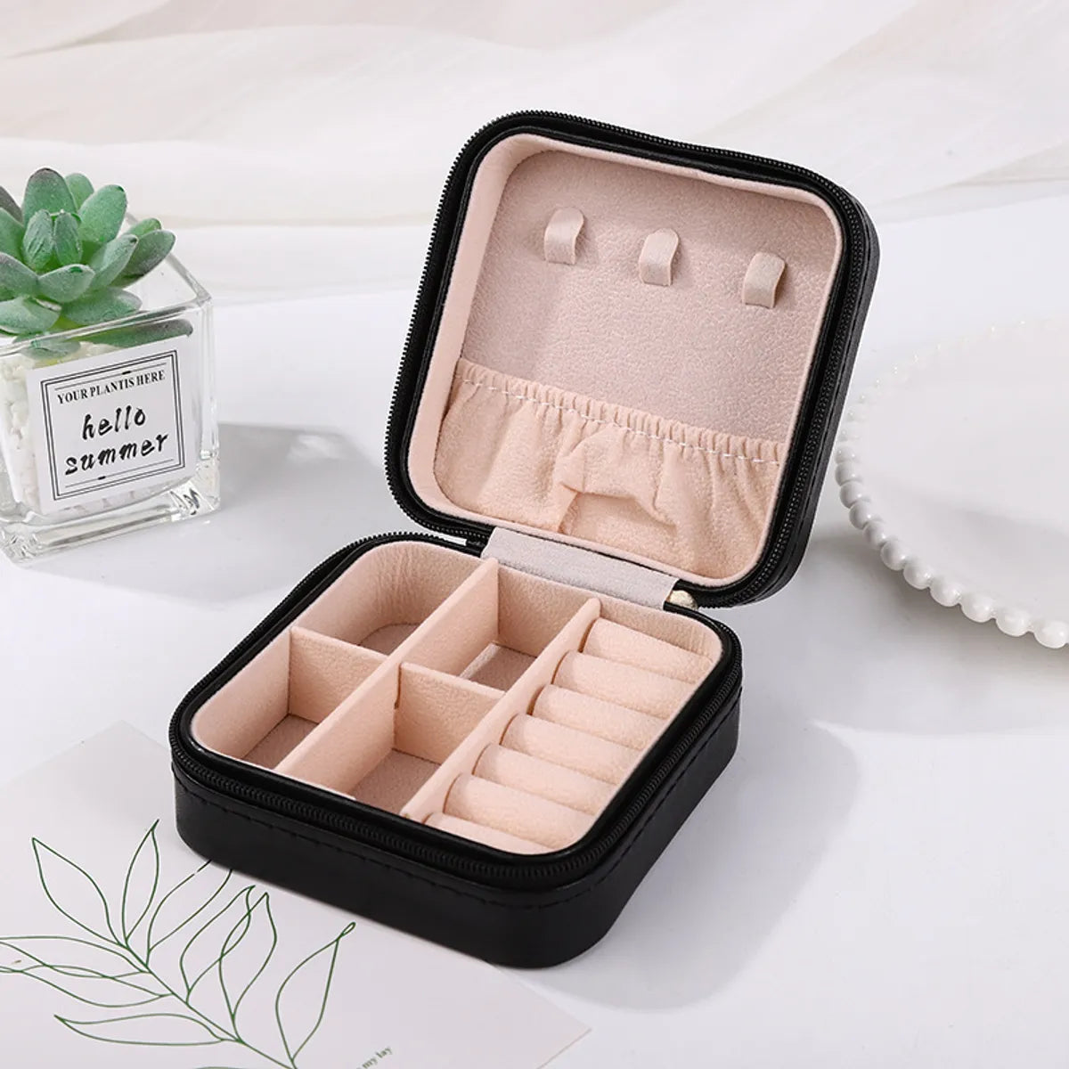 Fashion Solid Color Pu Leather Jewelry Boxes