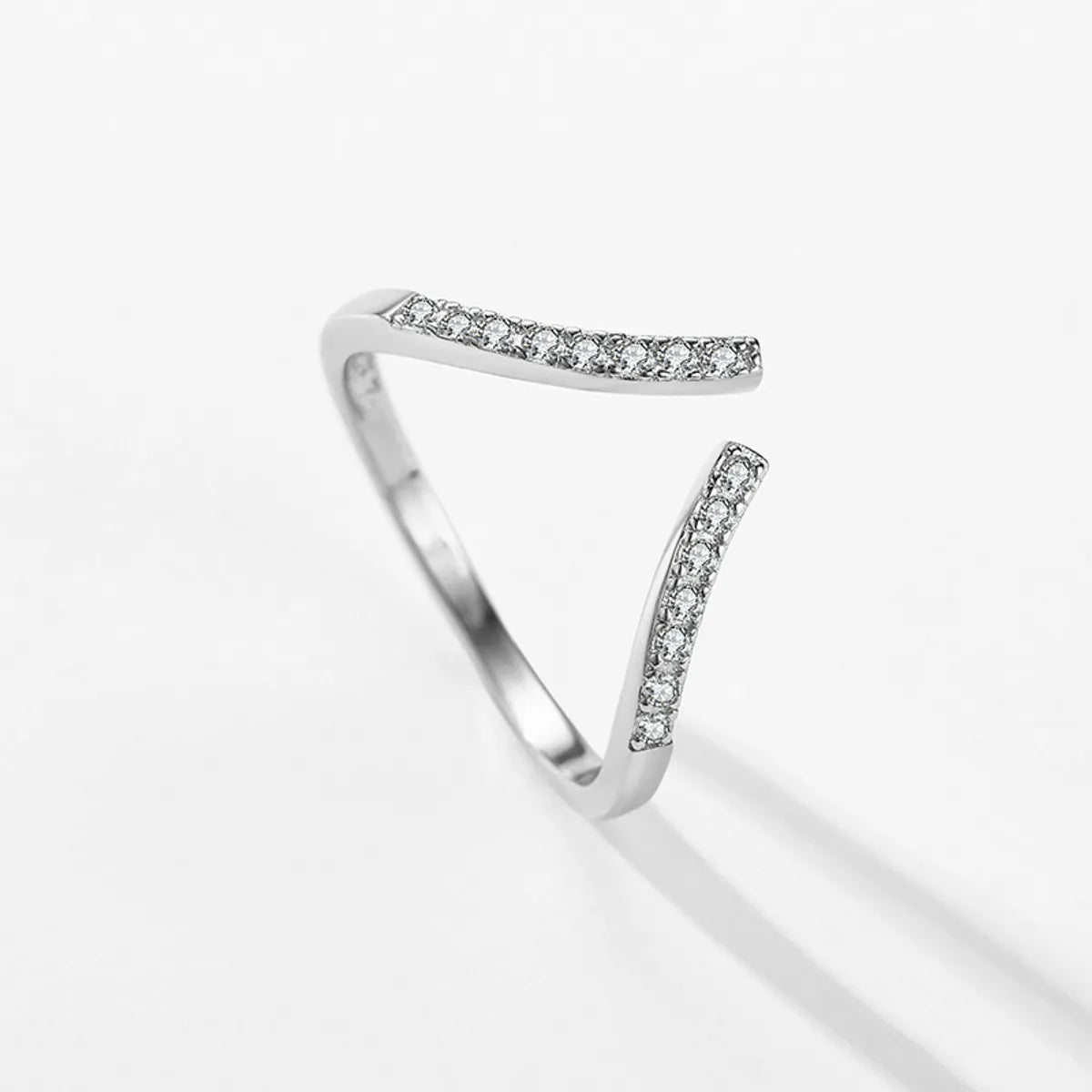 Fashion Solid Color Silver Plating Inlay Zircon Open Ring 1 Piece