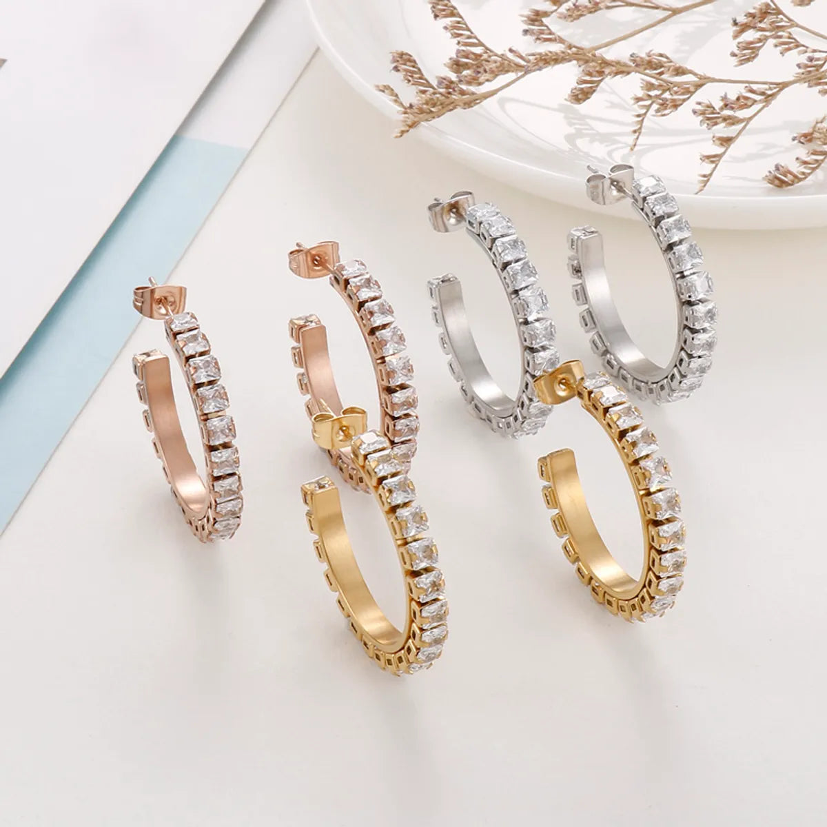 Fashion Solid Color Stainless Steel Inlay Zircon Earrings 1 Pair