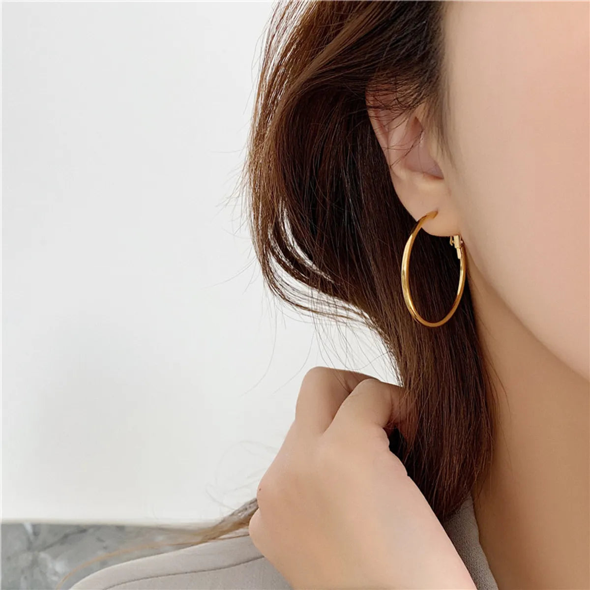 Fashion Solid Color Titanium Steel Plating Hoop Earrings 1 Pair