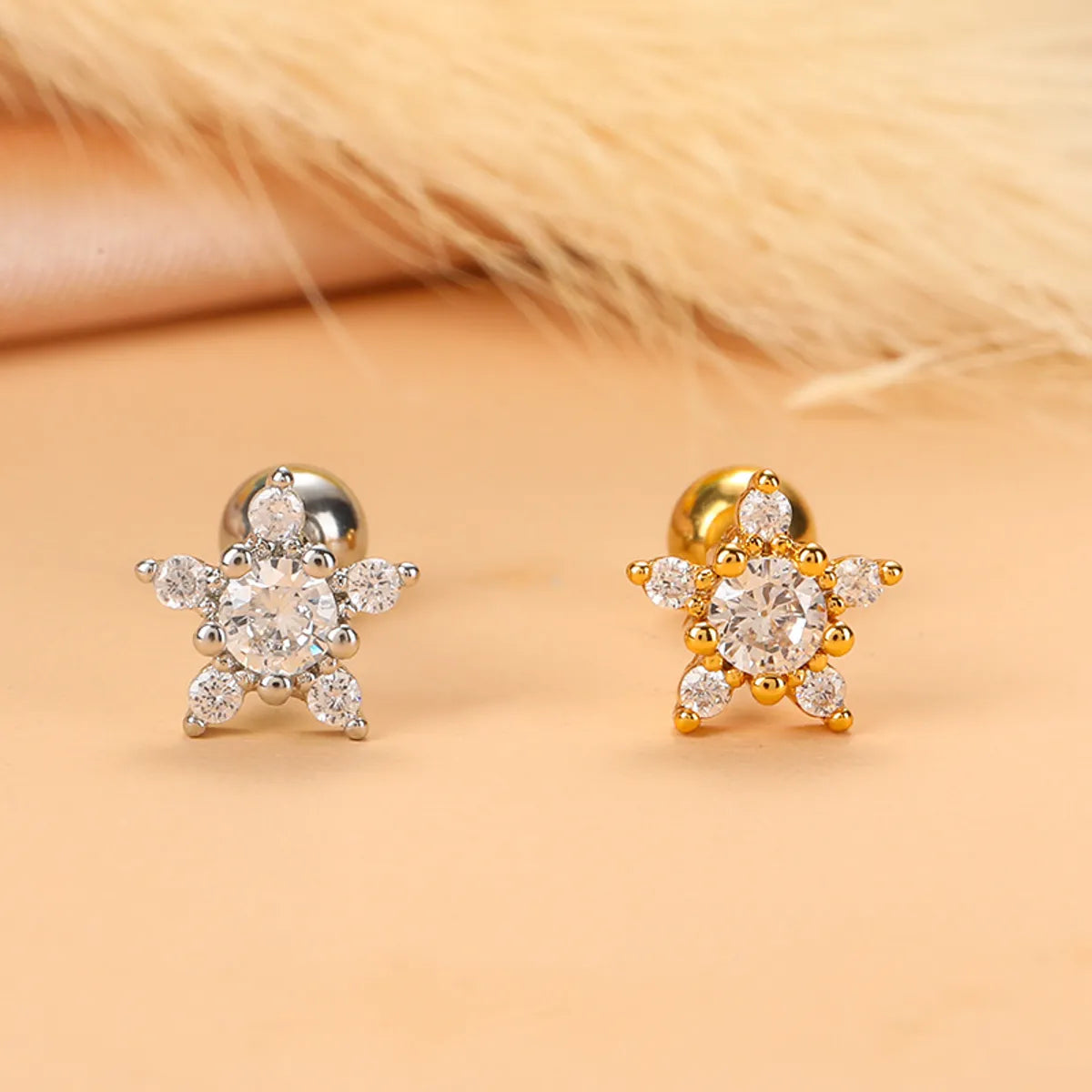 Fashion Star Heart Shape Stainless Steel Copper Plating Inlay Zircon Ear Studs 1 Piece