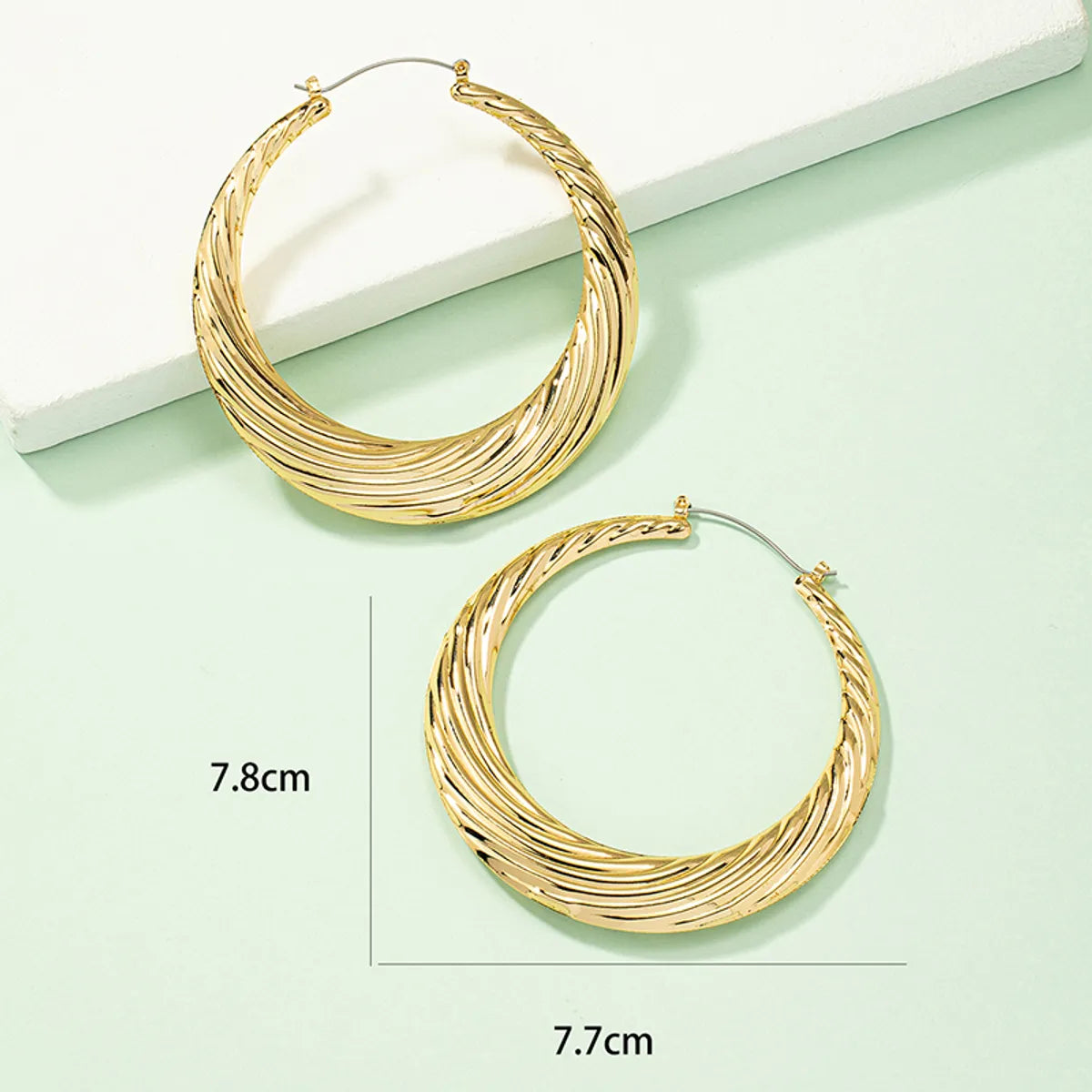 Fashion Stripe Solid Color Alloy Plating Women's Hoop Earrings 1 Pair