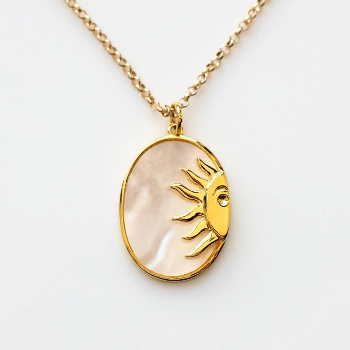 Wholesale Fashion Sun Moon 201 Stainless Steel Copper Plating Shell Necklace