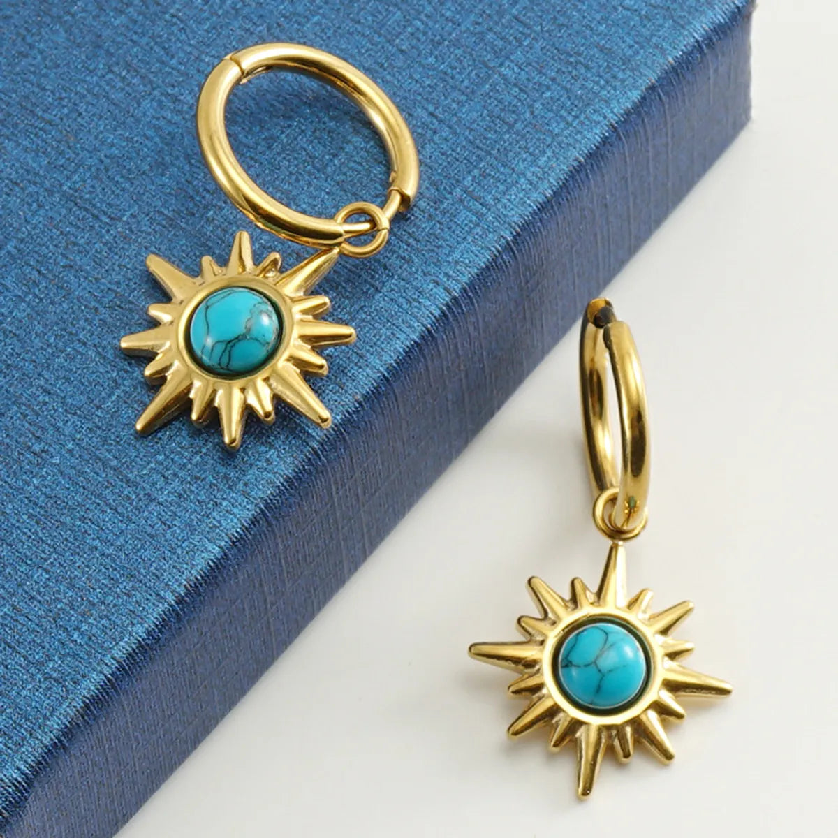 Fashion Sun Stainless Steel Plating Inlay Turquoise Drop Earrings 1 Pair